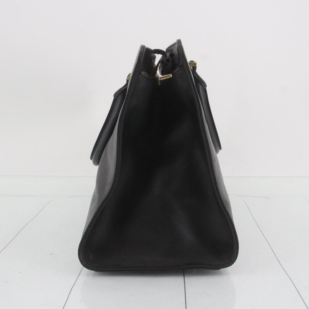 Yves Saint Laurent - Picture 4 of 12